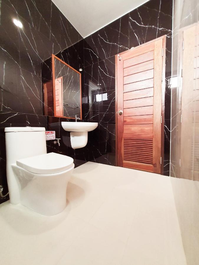 Suhotel Suratthani Surat Thani Exterior photo